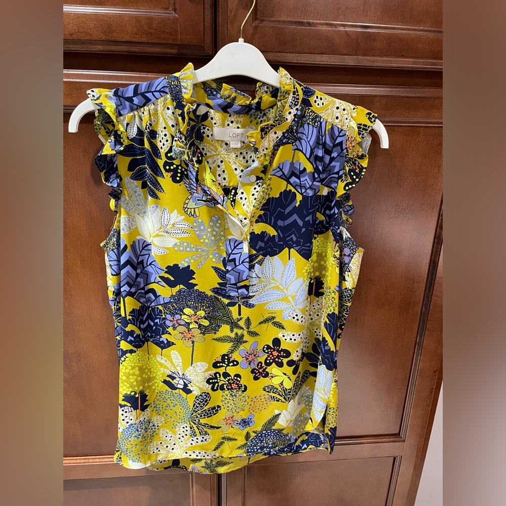 LOFT cap sleeve yellow/blue floral blouse